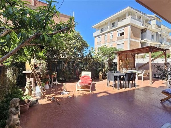 appartamento in vendita a Pomezia