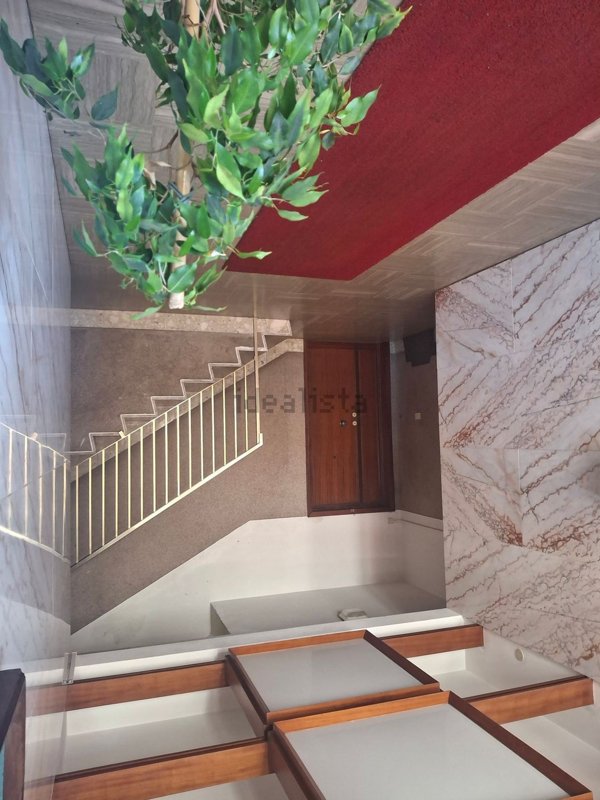 appartamento in vendita a Pomezia in zona Torvaianica