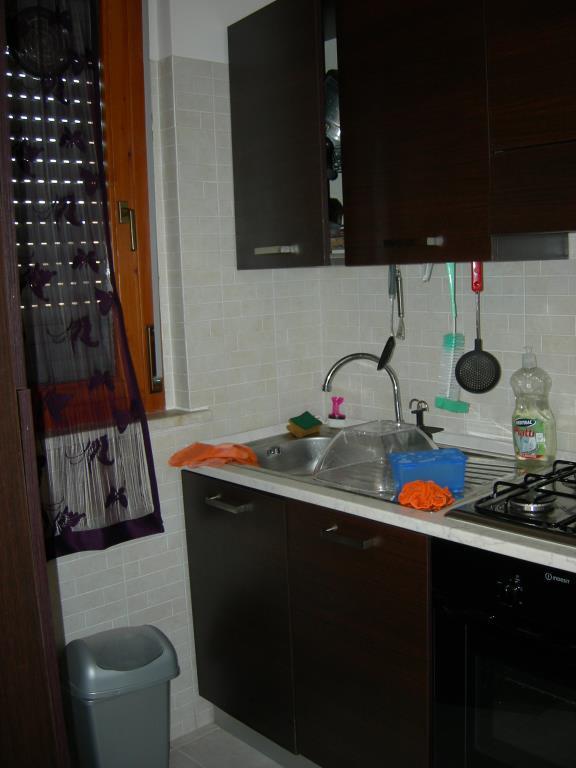 appartamento in vendita a Pomezia in zona Santa Palomba