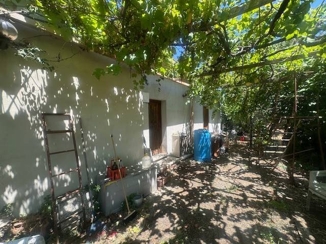 appartamento in vendita a Pomezia in zona Santa Palomba