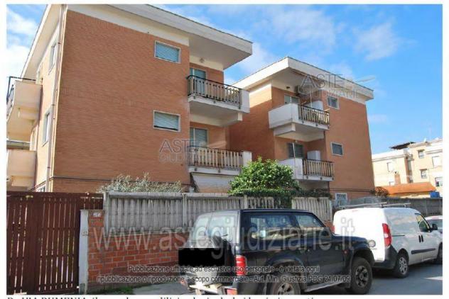 appartamento in vendita a Pomezia in zona Torvaianica