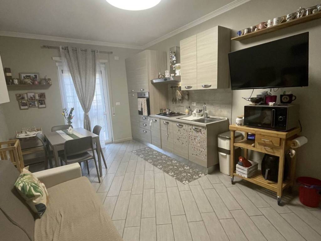 appartamento in vendita a Pomezia