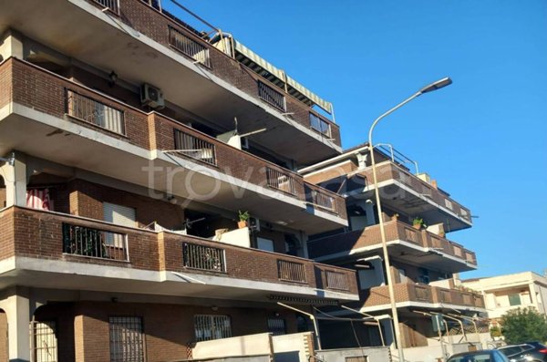 appartamento in vendita a Pomezia in zona Torvaianica