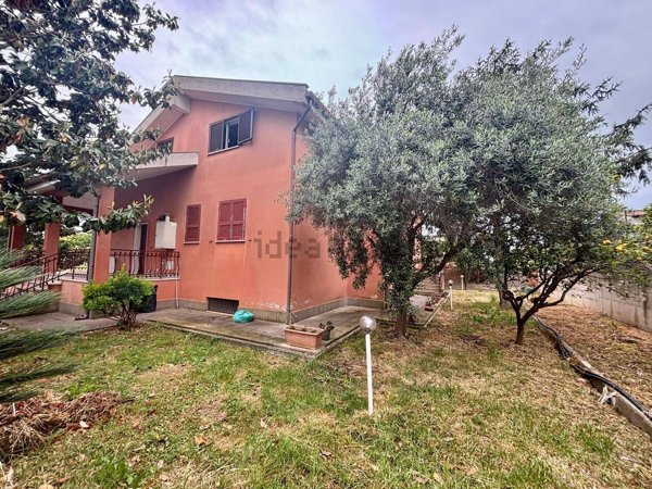 appartamento in vendita a Pomezia