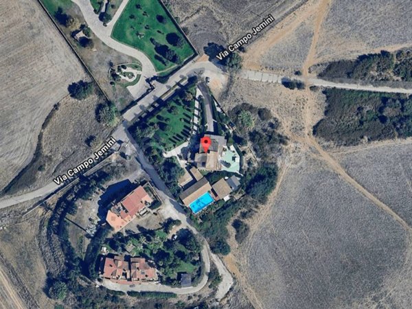 casa indipendente in vendita a Pomezia