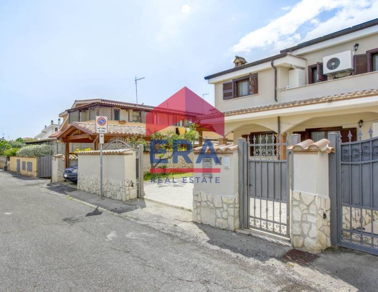 appartamento in vendita a Pomezia
