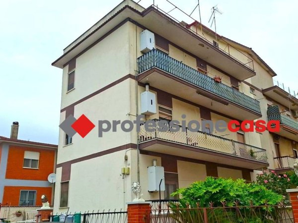 appartamento in vendita a Pomezia