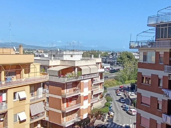 appartamento in vendita a Pomezia