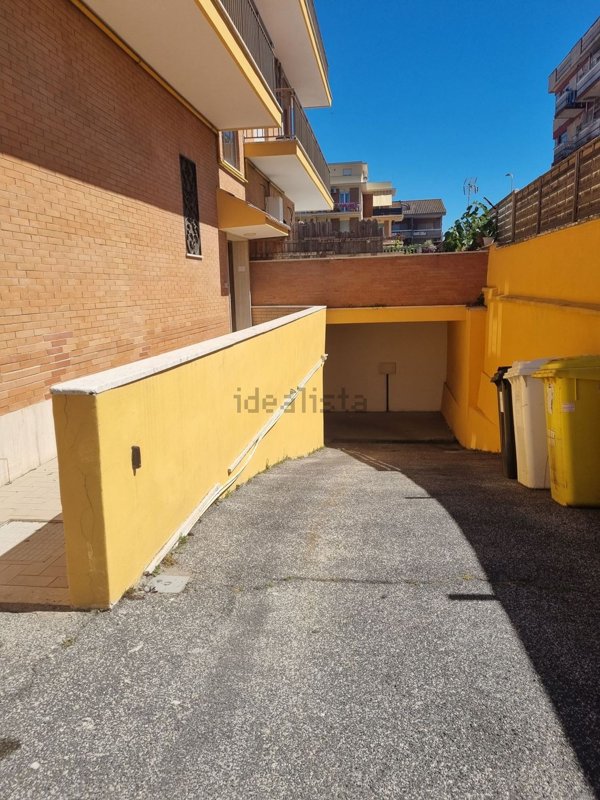 appartamento in vendita a Pomezia