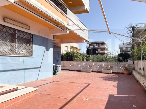 appartamento in vendita a Pomezia