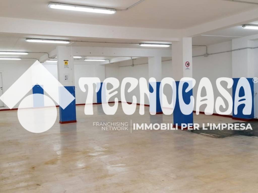 ufficio in vendita a Pomezia