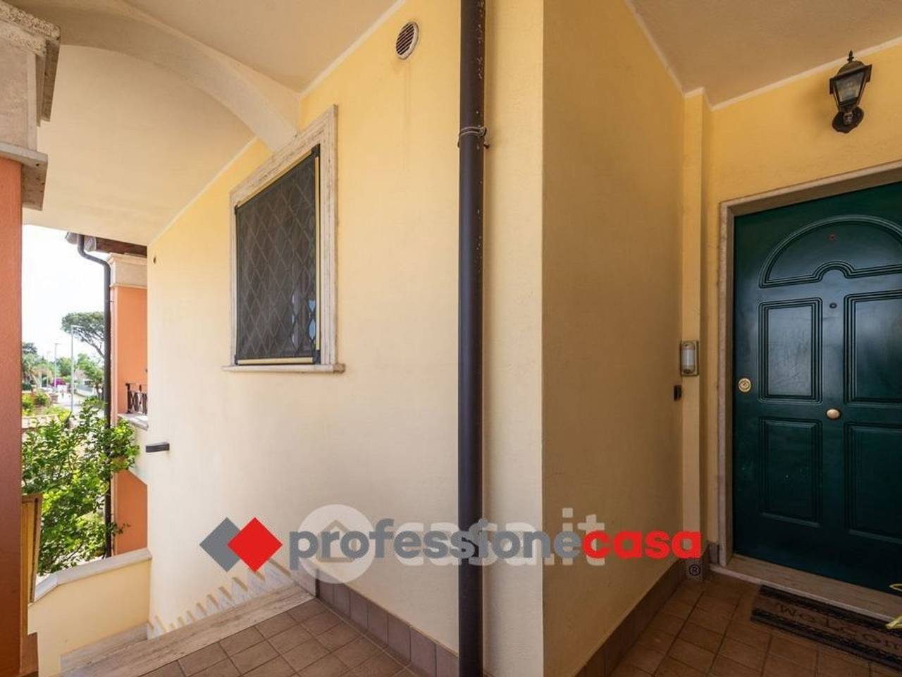 casa indipendente in vendita a Pomezia in zona Campo Jemini