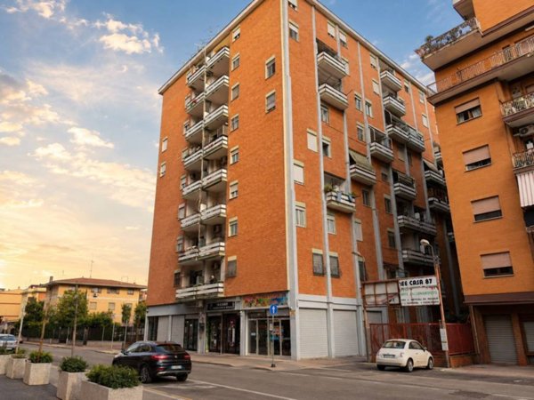 appartamento in vendita a Pomezia