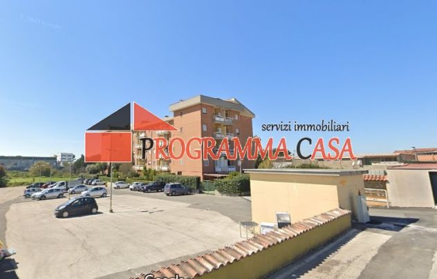 appartamento in vendita a Pomezia in zona Campo Ascolano