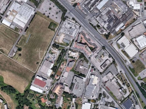 negozio in vendita a Pomezia