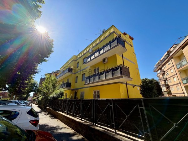 appartamento in vendita a Pomezia