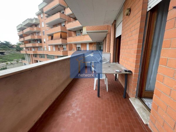 appartamento in vendita a Pomezia in zona Castagnetta