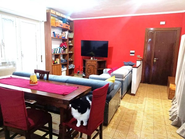 appartamento in vendita a Pomezia in zona Torvaianica