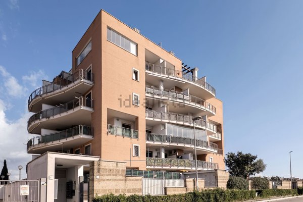 appartamento in vendita a Pomezia in zona Viceré