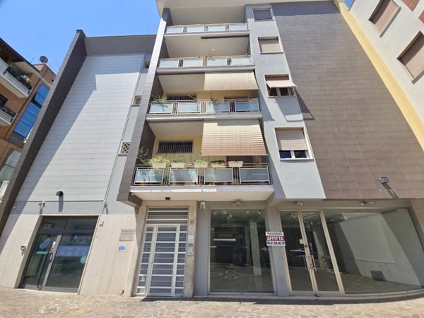 appartamento in vendita a Pomezia