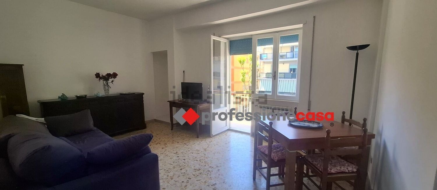 appartamento in vendita a Pomezia in zona Torvaianica
