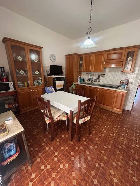 appartamento in vendita a Pomezia in zona Torvaianica