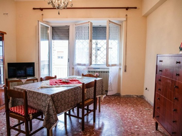 appartamento in vendita a Pomezia in zona Torvaianica