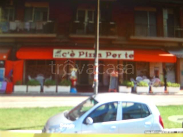 negozio in vendita a Pomezia