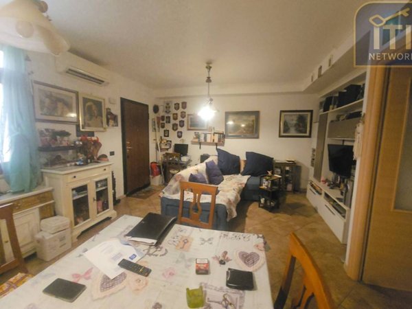 appartamento in vendita a Pomezia in zona Torvaianica