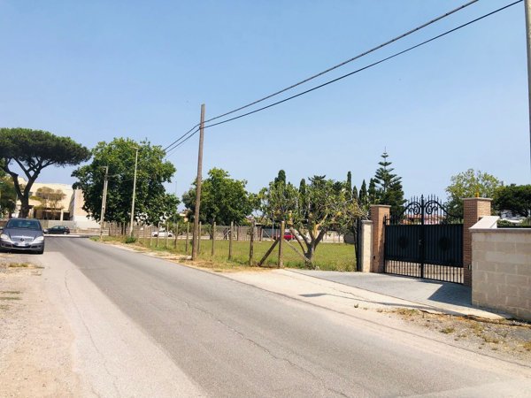 terreno agricolo in vendita a Pomezia