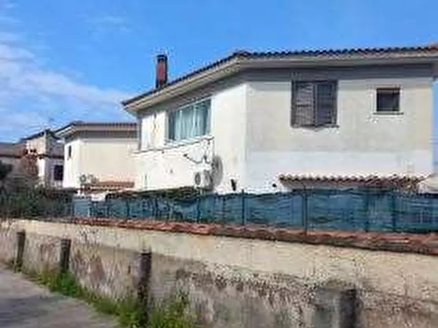appartamento in vendita a Pomezia in zona Torvaianica