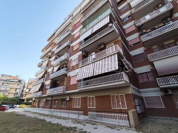 appartamento in vendita a Pomezia