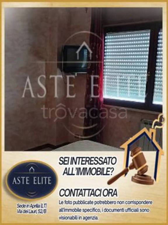 appartamento in vendita a Pomezia in zona Santa Palomba