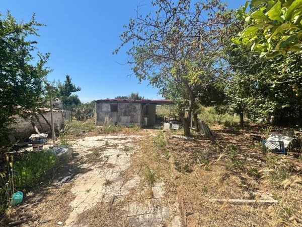 casa indipendente in vendita a Pomezia in zona Campo Jemini