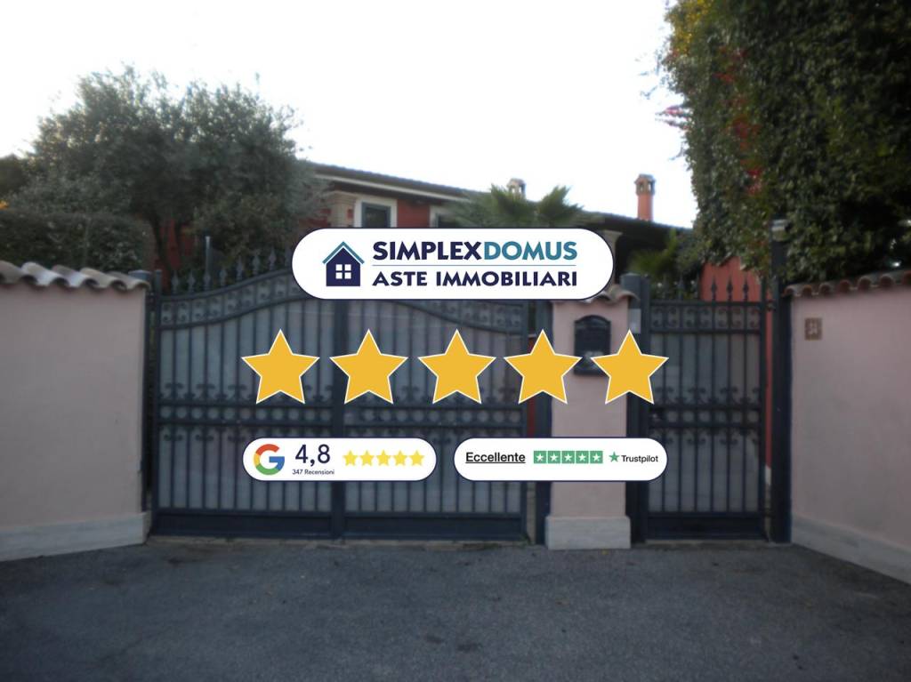 casa indipendente in vendita a Pomezia in zona Macchiozza