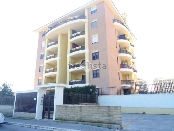 appartamento in vendita a Pomezia