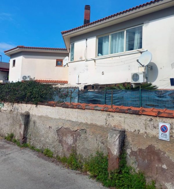 appartamento in vendita a Pomezia in zona Torvaianica