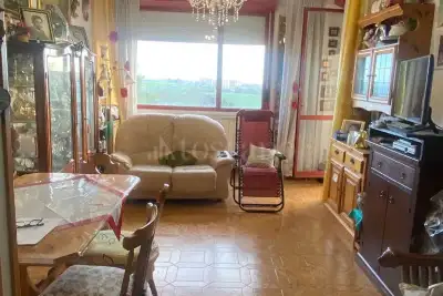 casa indipendente in vendita a Pomezia