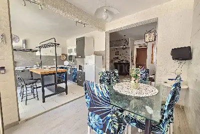 villa in vendita a Pomezia in zona Torvaianica