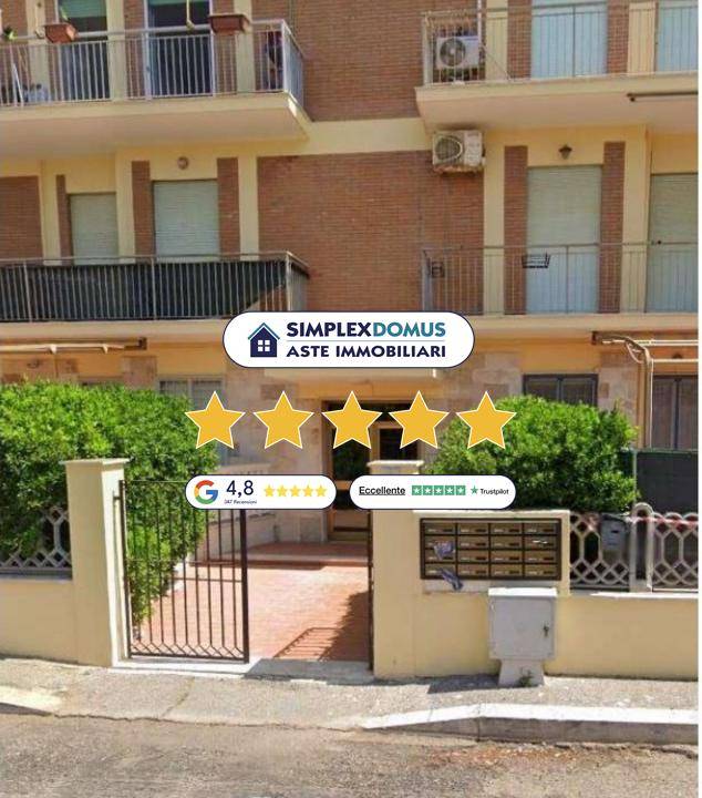 appartamento in vendita a Pomezia in zona Torvaianica