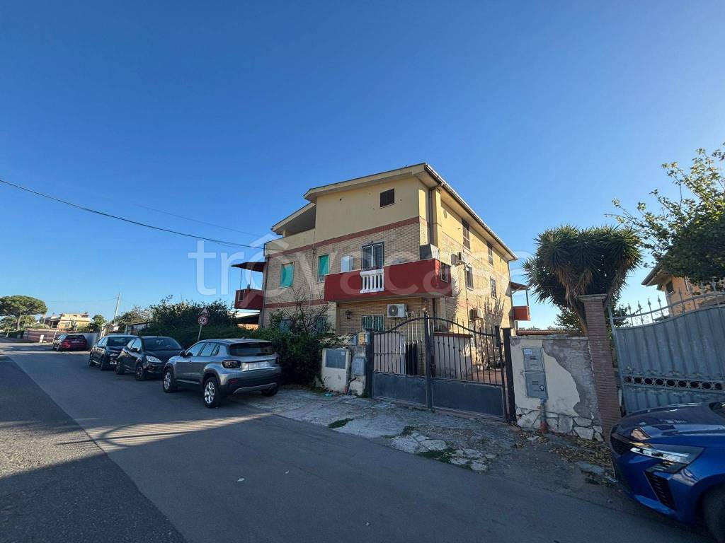 appartamento in vendita a Pomezia
