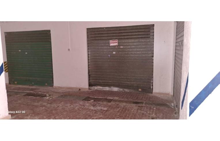 box auto in vendita a Pomezia in zona Torvaianica Alta
