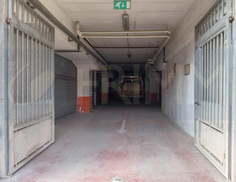 box auto in vendita a Pomezia