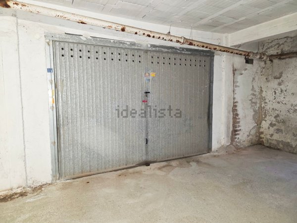 box auto in vendita a Pomezia in zona Torvaianica