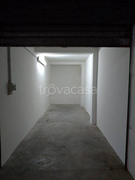 box auto in vendita a Pomezia