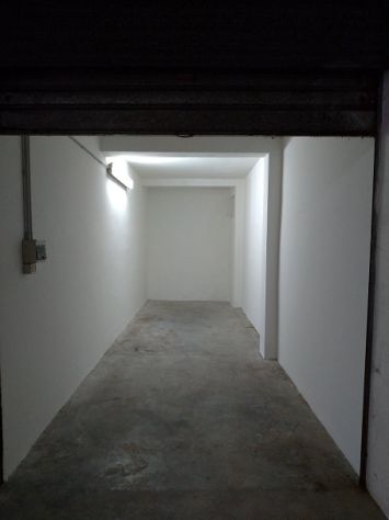 box auto in vendita a Pomezia