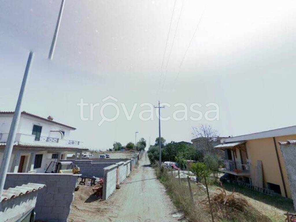 casa indipendente in vendita a Pomezia