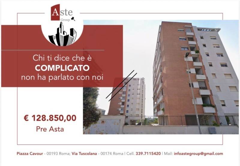 appartamento in vendita a Pomezia in zona Colli di Enea