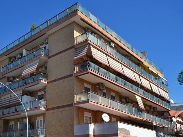 appartamento in vendita a Pomezia
