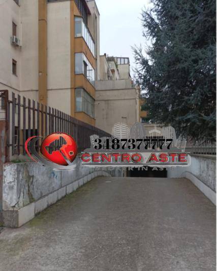 ufficio in vendita a Pomezia